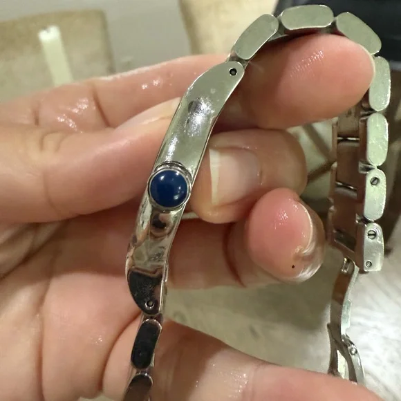 Raymond Weil Silver Timepiece with White Dial - Picture 5 of 7